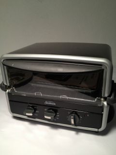 Sunbeam 6067 Toaster Oven with Convection Cooking