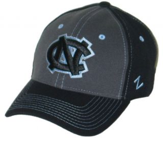 North Carolina Tar Heels UNC Black Knockout Flex Fit Fitted Hat Cap XL