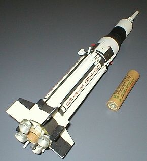 Dr Zooch Saturn I Block II Rocket Kit