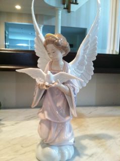 LLADRO 6131 ANGEL OF PEACE