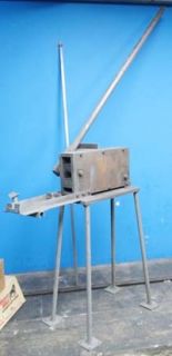 Rollformer Manual Hand Metal Fence Post Shaping Machine