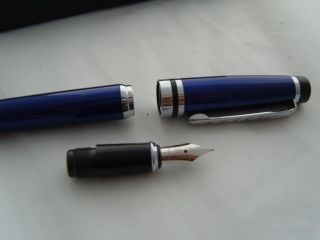  Penquest / Fuliwen cartridge Fountain Pen In Gift Box (RBO) medium nib