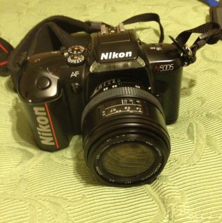 Nikon N5005 35mm SLR Film Camera Bundle with 35 70mm Lens Vivitar Hot