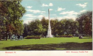 Monument Franklin Park Bloomington Illinois Vintage Postcard 60F