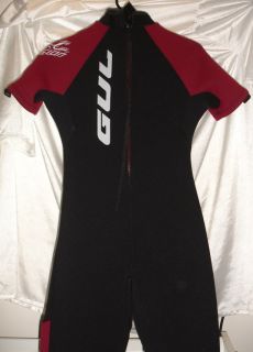 Gul Fusion wetsuit Excellent, lightly used condition  has small spot