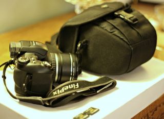 Fujifilm FinePix S5100 4 0 MP Digital SLR Camera Black