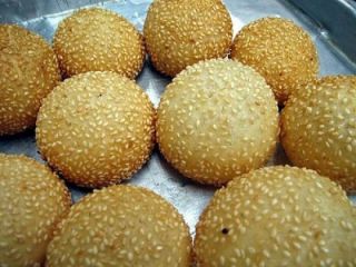 Traditional Chinese Food Deep Fried Sesame Ball Recipe