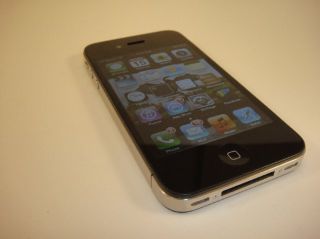 Apple iPhone 4S 16GB Black Sprint Smartphone Gently Used 10 Months w