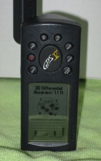 Garmin GPS V Automotive GPS Receiver with Accessories