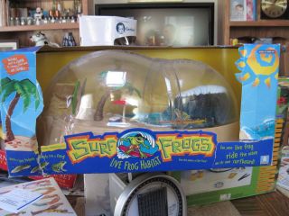Uncle Miltons Surf Frogs Life Froghabitat