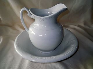 LARGE VINTAGE PRE 1920 WS GEORGE WHITE GRANITE PORCELAIN PITCHER AND