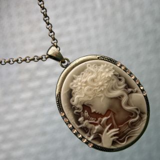 Cameo Pendant Necklace Vintage St Nvic G