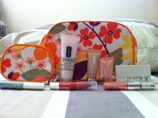 Clinique Lot with Gift Bag New