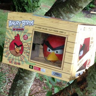 Gear4 Red Angry Birds Bird Speaker System For iPod iPhone  30 Watts