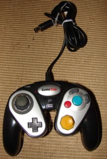 Gamestop Nintendo Wii Dreamcast Controller Model G3