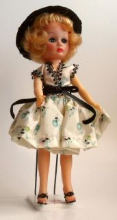Vtg 1950s Ginger Doll Cosmopolitan Blonde ~ Original Hose Stand Shoes