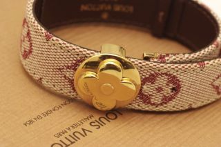 Louis Vuitton Goodluck Red Fabric Leather Gold Authentic Ladies