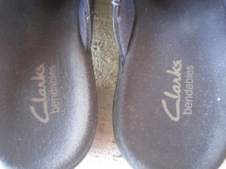 Clarks Bendables Womens Side Goring Comfort Clogs May Ginger Shoe Sz 8