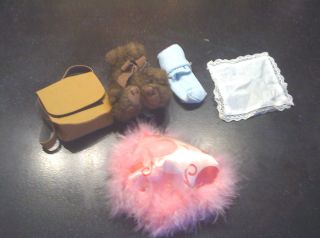 Small Lot of American Girl Accessories
