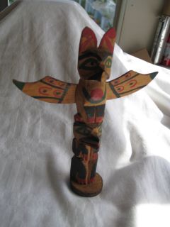 VINTAGE HAND CARVED NORTH AMERICAN MALAHAT INDIAN TOTEM INDIAN ART