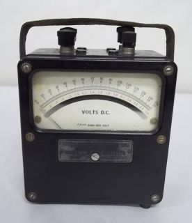 Vintage Weston Electrical Zero Corrector Volt Meter Model 430 D45