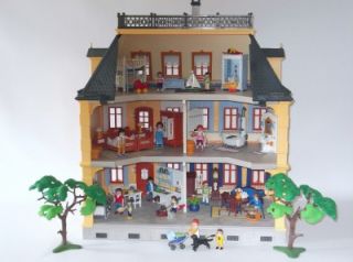 Playmobil Victorian Grande Mansion 5301 Fully Furnished VGC Plus