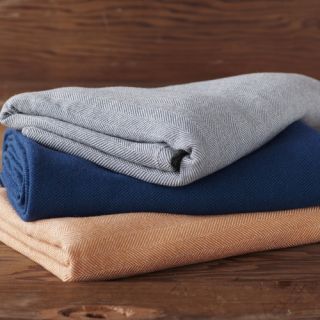 Wool & Cashmere Blend Throws Wool & Cashmere Blend