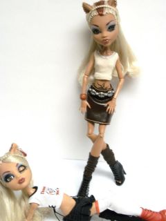 Monster High Doll OOAK Sisters Clawdeen Howleen Acrylic Eyes Howleens