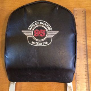 Harley Davidson 95th Anniversary Passenger Backrest Sissybar w Pad