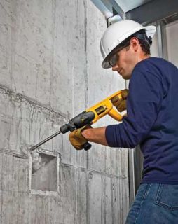 Power through masonry with this heavy duty rotary hammer. View larger