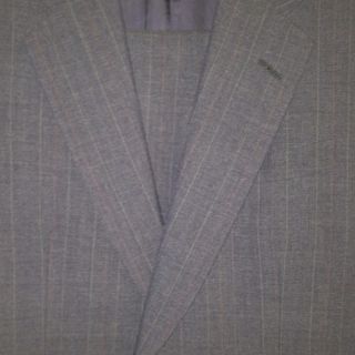 Beautiful Hickey Freeman Pinstripe Two Button Suit