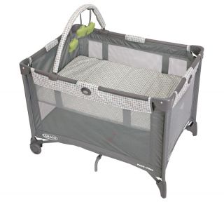 This playard offers a cushioned, full sized bassinet so babies up to