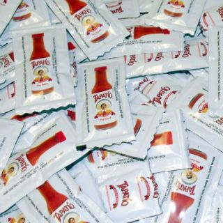 Pack of 50 Tapatio Hot Sauce Packets   Salsa Picante   Tapatio To Go!