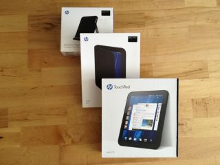  32GB HP TouchPad Bundle Official HP Folio Case Touchstone Charger Dock