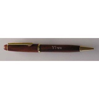 Engraved rosewood pen with name Ylwa