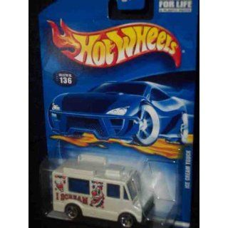 Hot Wheels 2001 136 WHITE Ice Cream Truck with Stars On