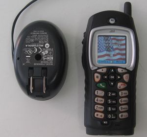 Motorola i355 Nextel Boost PTT Cell Phone Home Chargr
