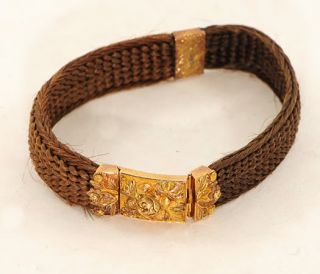 Victorian 18 Carat Gold Mourning Hair Bracelet C1870