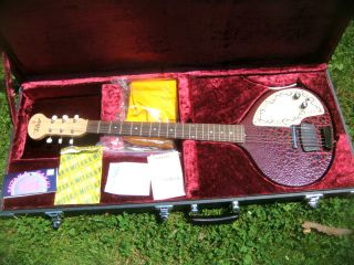 JERRY JONES BABY ELECTRIC SITAR GUITAR CRINKLE FINISH PAPER WORK MINT