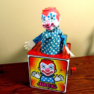 Pneumatic Jack in The Box Halloween Prop Automated Clown Circus Scary