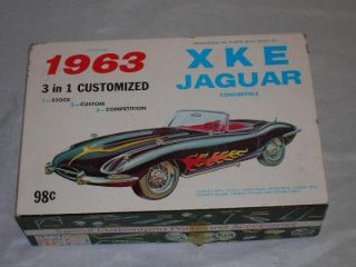 1963 jaguar xke plastic model car kit by palmer plastics