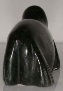1974 Inuit Dark Green Stone Seal Eskimo Carved Carving