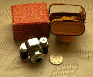 Vintage Camera Miniature Japan Camera Hit Unused Condition Yellow