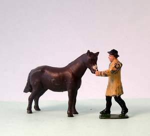 Vintage Lead Farm BROWN HUNTER HORSE vgc F G Taylor and Britains 1940s 1950s  