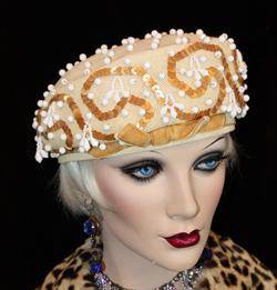 Rare Breathtaking Elsa Schiaparelli Paris France Couture Beaded Pristine Hat M  