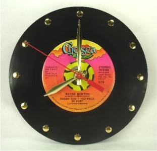WAYNE NEWTON Daddy Dont You Walk So Fast Recycled Vinyl Record Clock 45rpm 7  