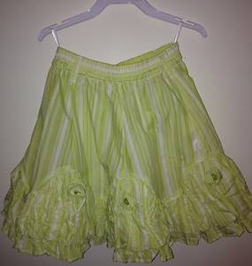 Jottum White Green Thara Skirt 122 EUC  