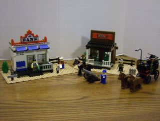 Lego 6765 Western Gold City Junction w Instructions