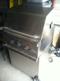 Grill GE Monogram 27 Outdoor Cooking Center