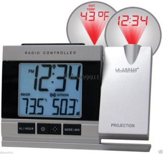 La Crosse Tech WT 5220UIT CBP Atomic Proj Alarm Clock